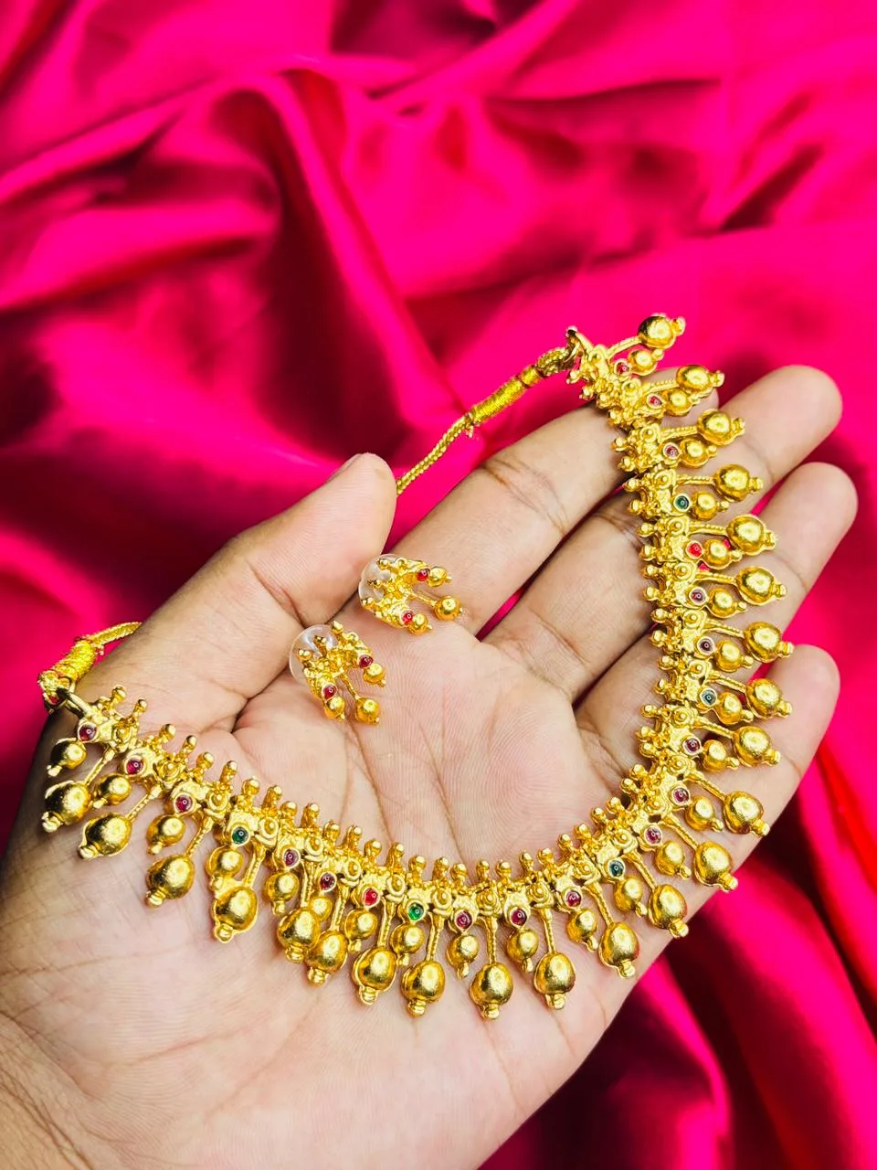 Antique Gold-Plated Beaded Choker with Multicolor Stones