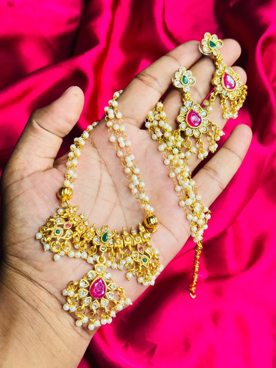 Antique Kundan and Pearl Beaded Long Necklace Set with Floral Lockets Antique Kundan and Pearl Beaded Long Necklace Set with Floral Lockets